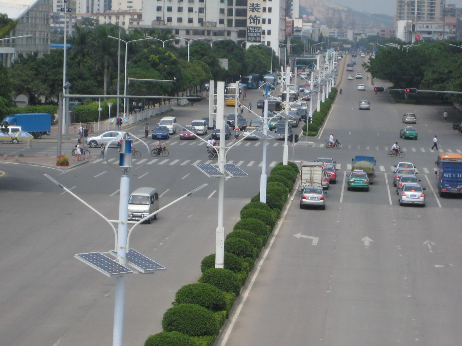 Wind-solar hybrid light in Shenzhen